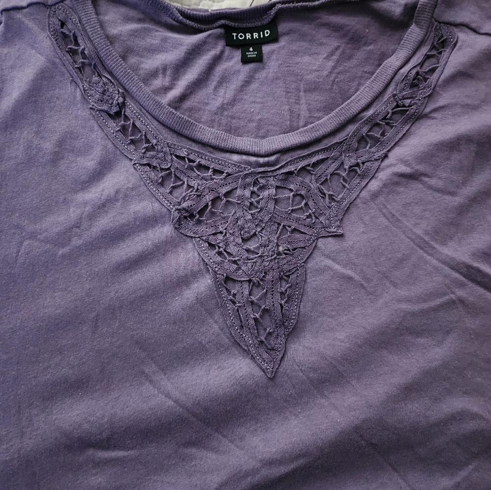 Tee